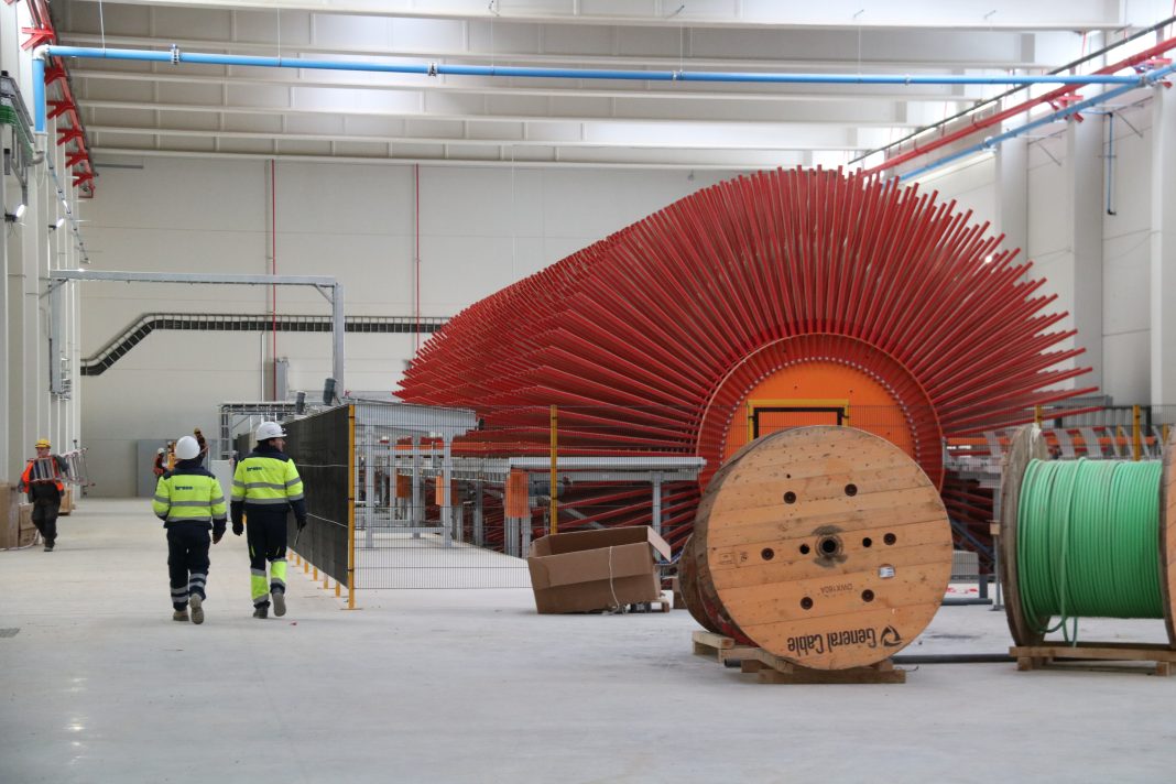 Kronospan assegura que l'informe de la UPC