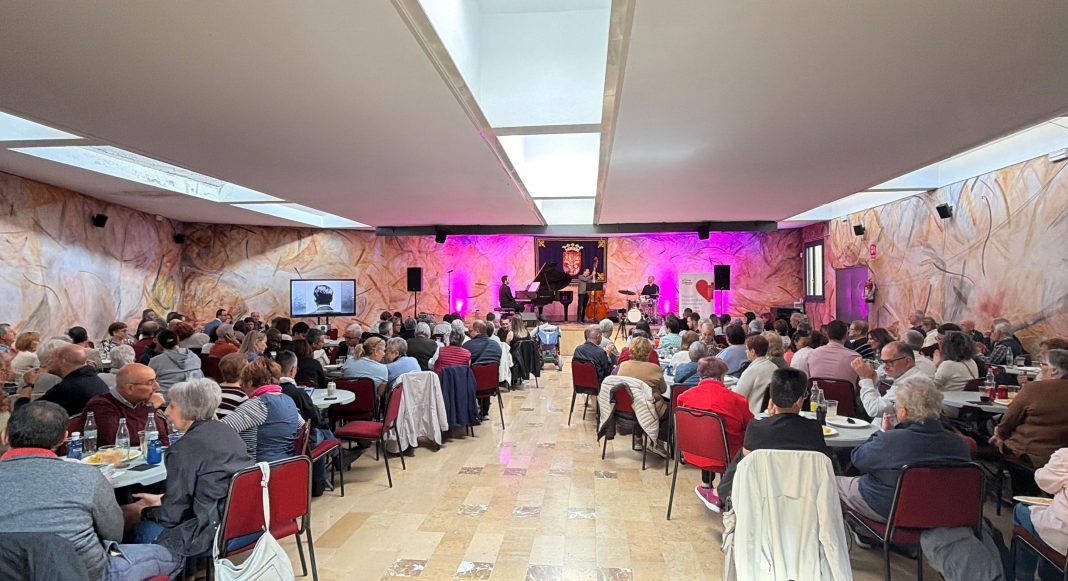 Tivissa recapta més de 1.600 euros en el concert-vermut solidari Mompou Revisited