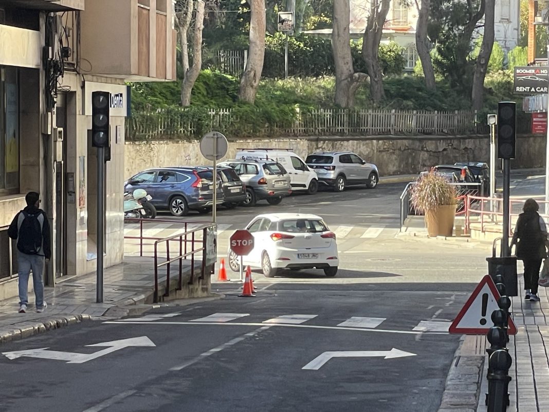 L'Ajuntament de Tortosa substituirà les línies de control dels semàfors del centre