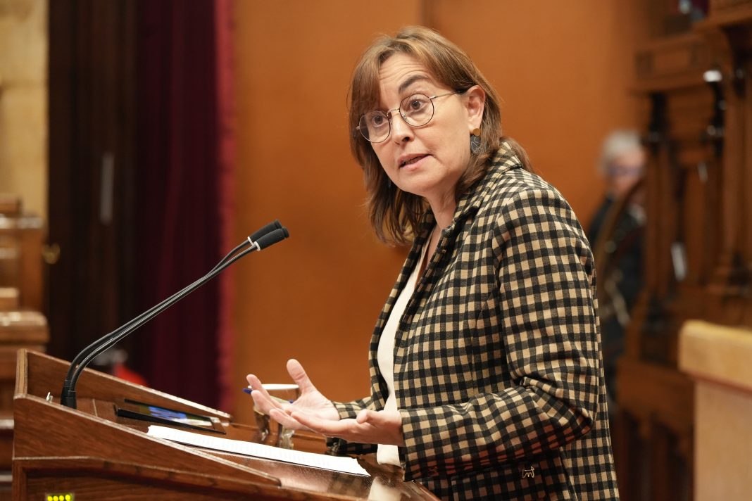 ERC i Junts exigeixen