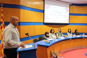 Presentació de la taula rodona 'Paraules de Dona: escriure des de la pròpia mirada'