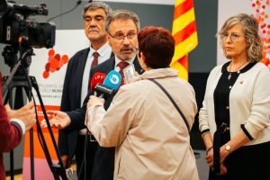 El conseller F.Xavier Vila i l'alcaldessa Mar Lleixà